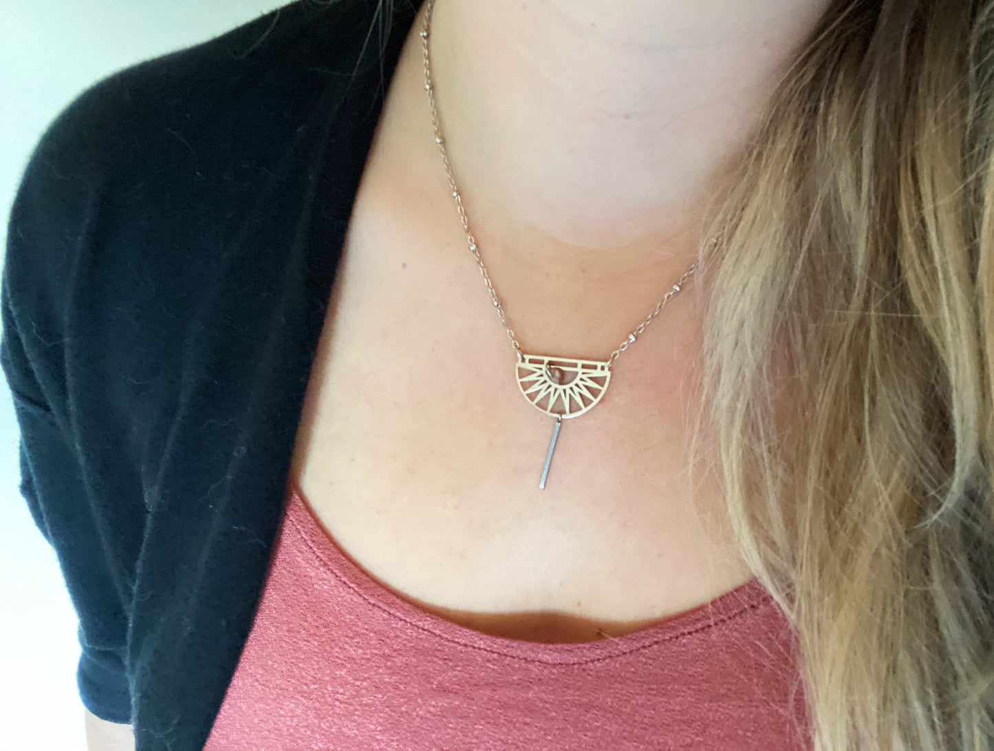 Collier Eos